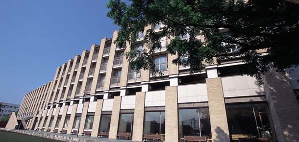 洗足学園中学校・高等学校 写真